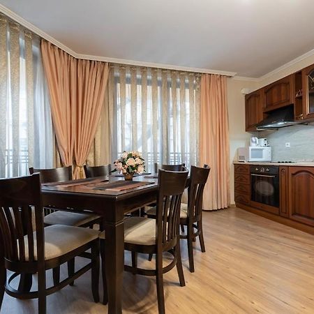 Vazov Residence , Two Bedroom Top Centre Apartment Varna Bagian luar foto
