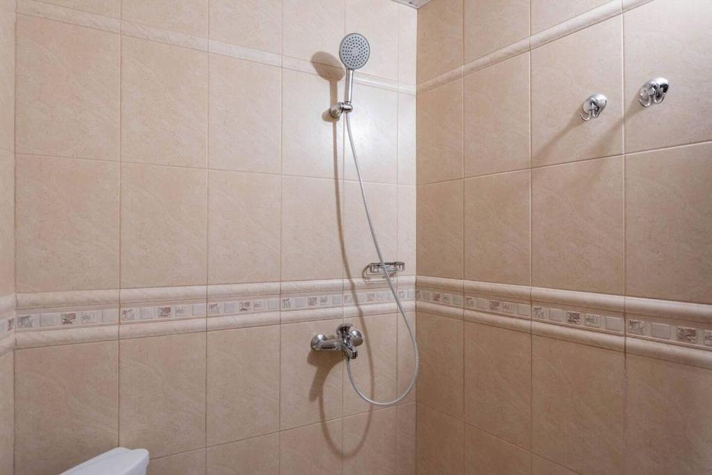 Vazov Residence , Two Bedroom Top Centre Apartment Varna Bagian luar foto